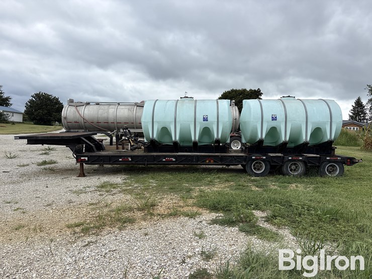 1974-nelson-ta40f-tri/a-drop-deck-sprayer-tender-trailer-image-8