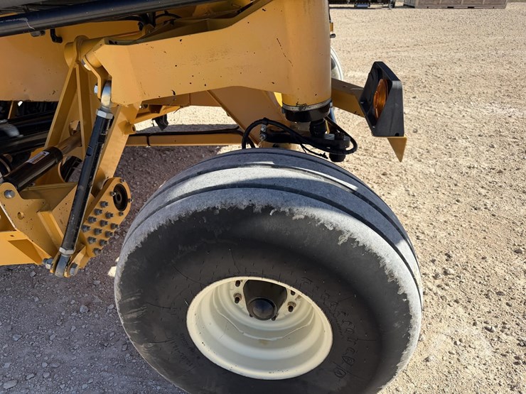 2017-oxbo-334-image-19