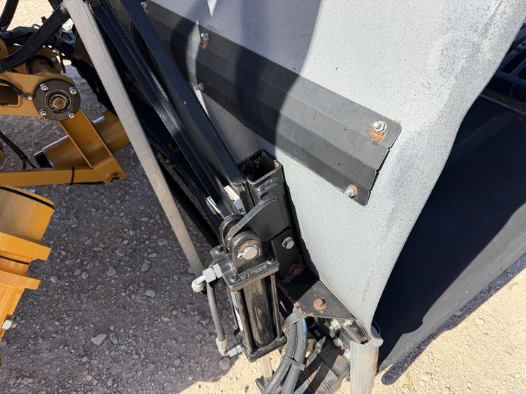 2017-oxbo-334-image-38