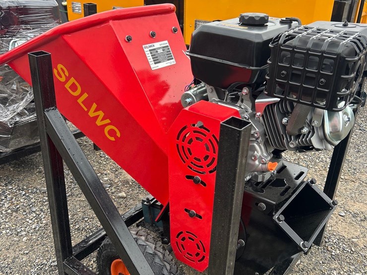 unused-sdlwc-wood-chipper-image-3