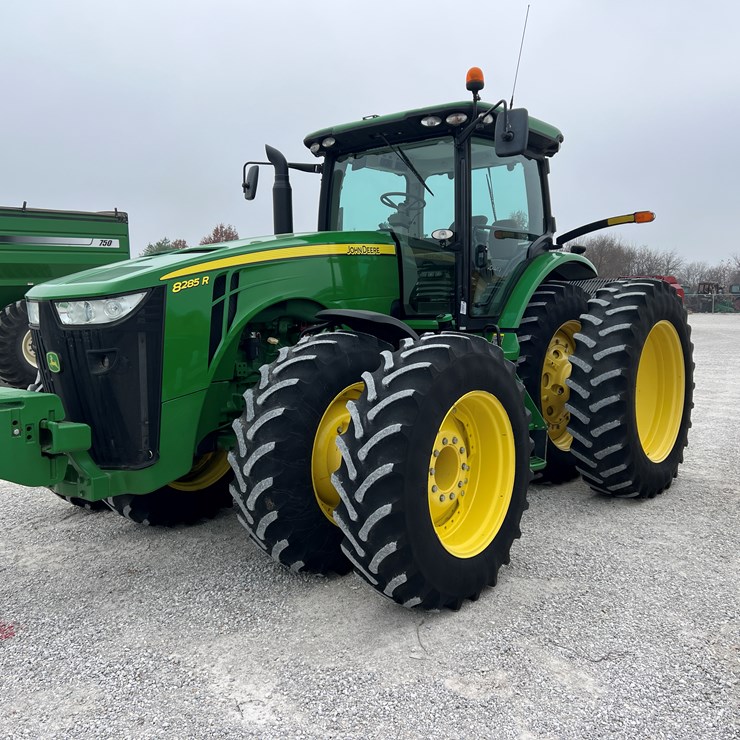 JOHN DEERE 8285R