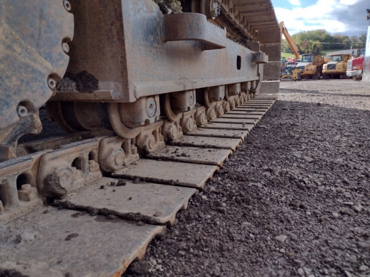 97-caterpillar-312b-image-25