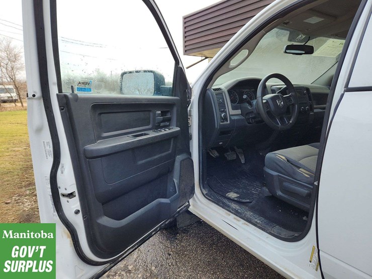 2012-dodge-1500-image-9