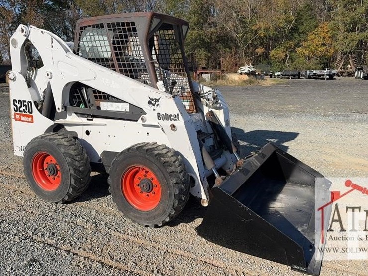 2002-bobcat-s250-image-1