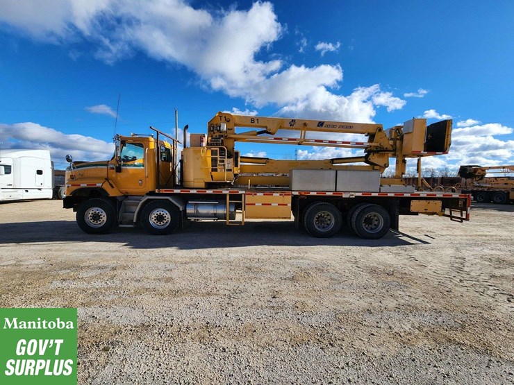 2008-international-paystar-5600i-image-2