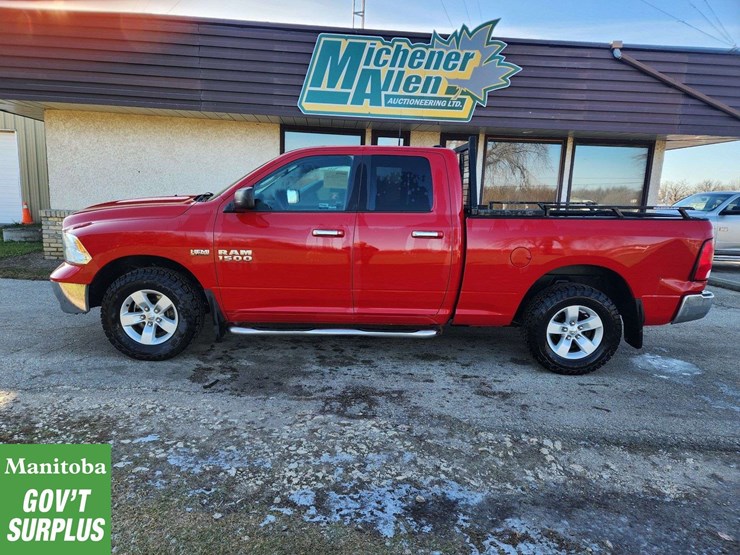 2015-dodge-1500-image-2