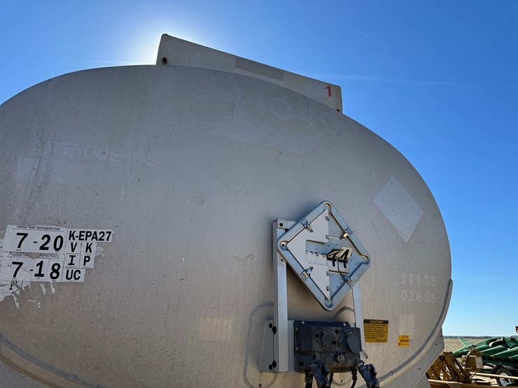 1986-fruehauf-tanker-image-34