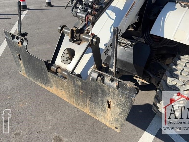bobcat-toolcat-5600-image-8