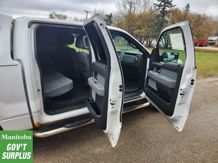 2014-ford-f150-image-39