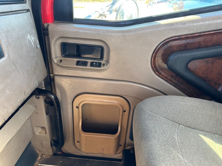 2005-international-9200i-image-82