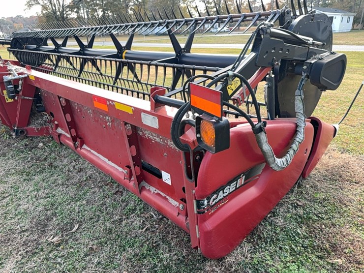 2014-case-ih-30-image-7