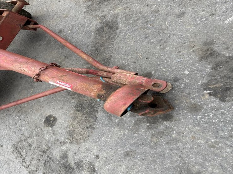 new-holland-30-image-5