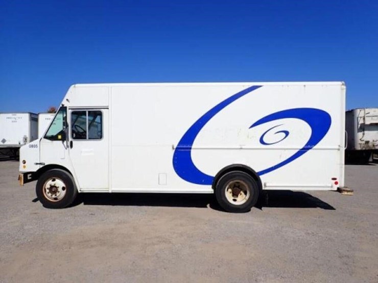 2008-freightliner-mt55-image-8