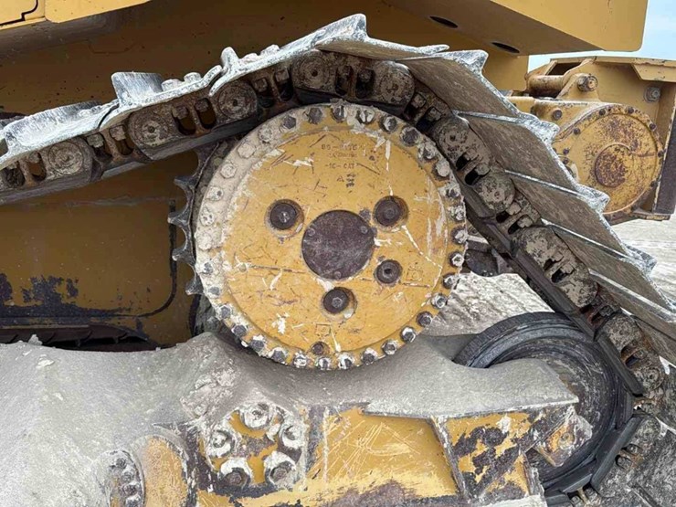 caterpillar-d6t-lgp-image-19