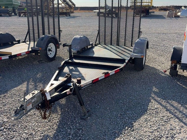 2014-2''-ball-pull-type-trailer,-single-axle-with-ramps,-3500lb-axles-image-1