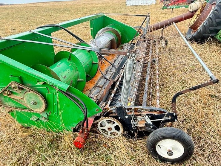 john-deere-212-image-3