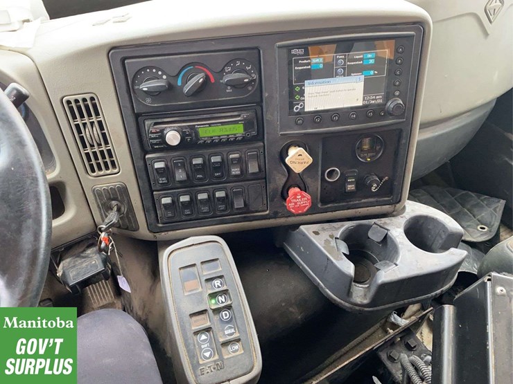 2009-international-workstar-7600-image-42