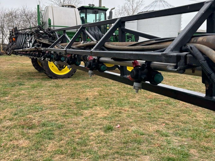 john-deere-4830-image-80