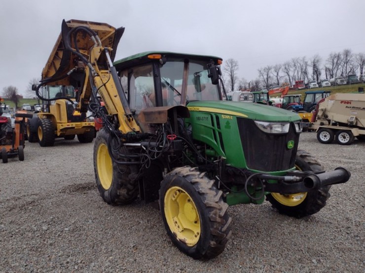john-deere-5085e-image-33