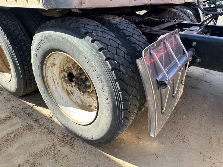 2006-international-9200i-image-10