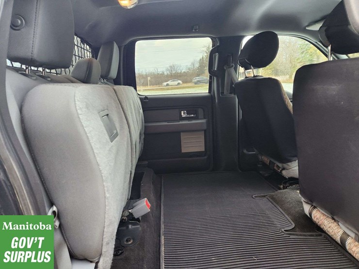 2014-ford-f150-image-32