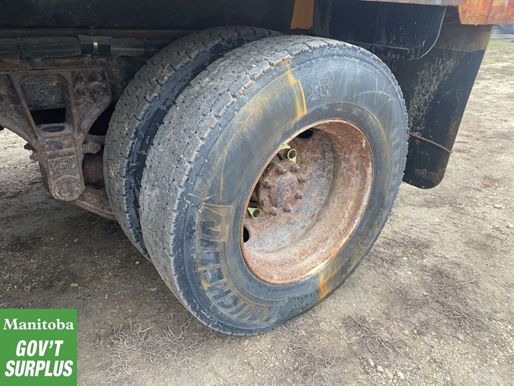 2011-international-workstar-7600-image-17