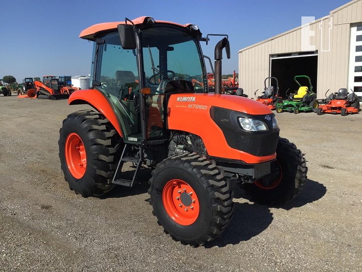 2015-kubota-m7060-image-1
