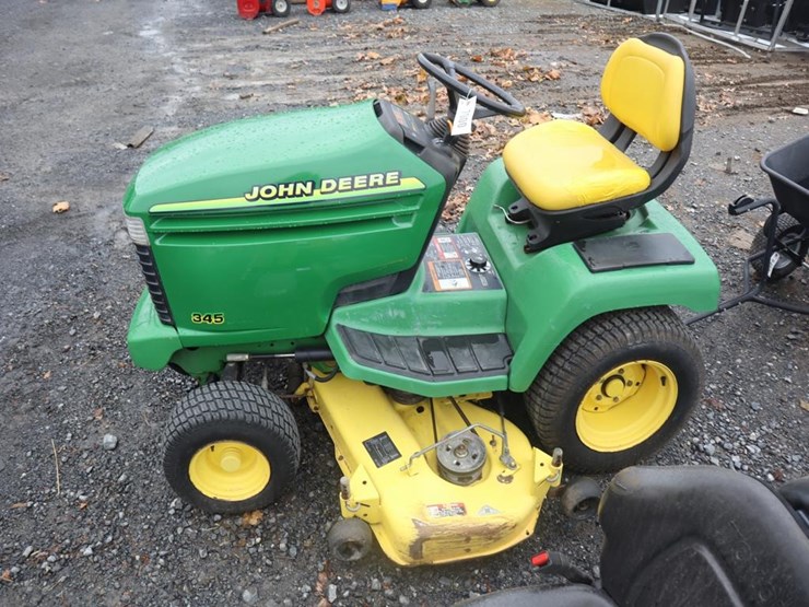 john-deere-345-image-5