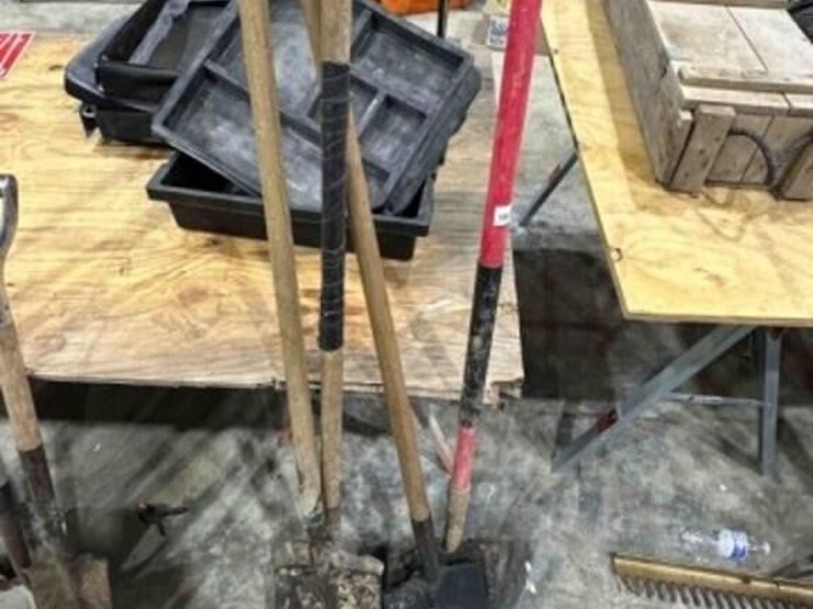 4-shovels-image-1