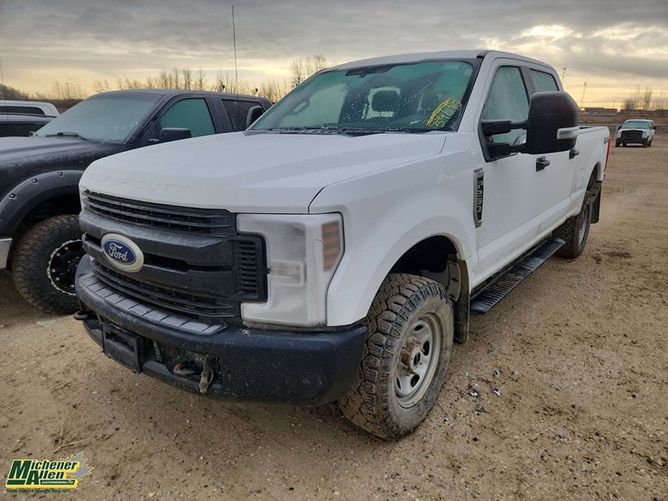 2019-ford-f250-image-1