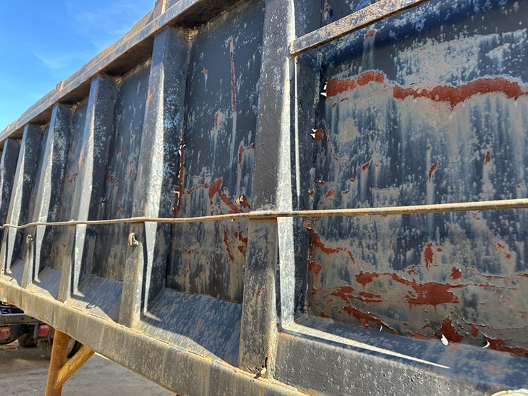 #33715-•-1966-unkt-r66-22'-t/a-dump-trailer-image-41