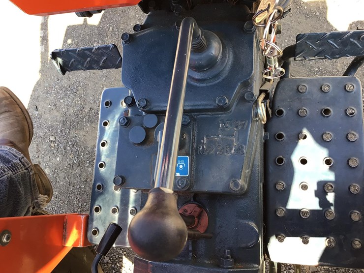 kubota-l2350-image-15