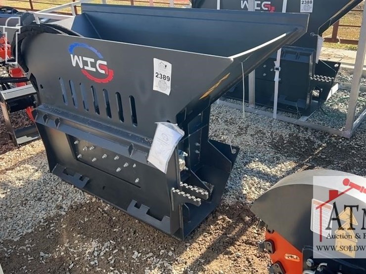 new-wig-material-crusher---skidsteer-attachment-image-1