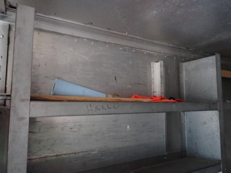 2015-freightliner-mt55-image-36