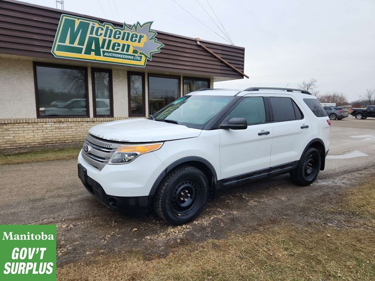 2013-ford-explorer-image-1