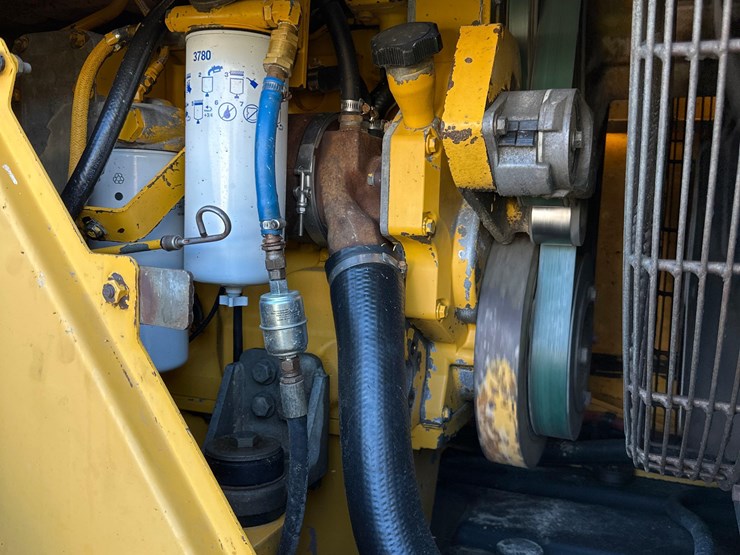 1999-deere-744h-image-14