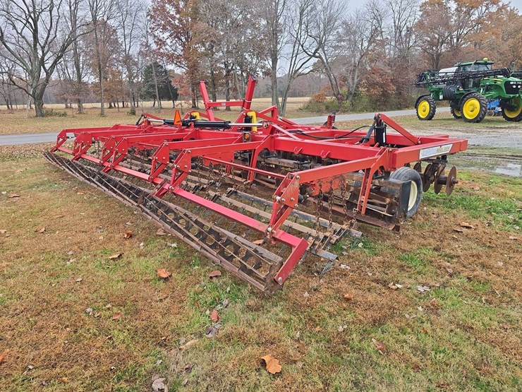 mcfarlane-4030-rb6,-reel-disk,-30ft,-tandem-axle,-18.5''-blades,-manual-gang-adjust,-disc-blade,-beater,-3-bar-harrow,-and-basket,-s/n--17165-image-5