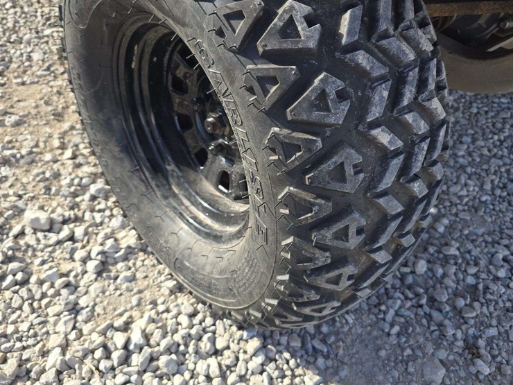 2016-club-car-ingersoll-rand,-carryall-1500-kubota-diesel,-1,348-hours,-4x4,-new-tires,-and-dump-bed,-runs-and-works-great-image-13