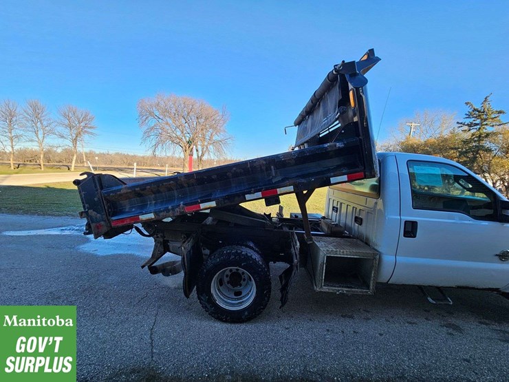 2011-ford-f350-image-10