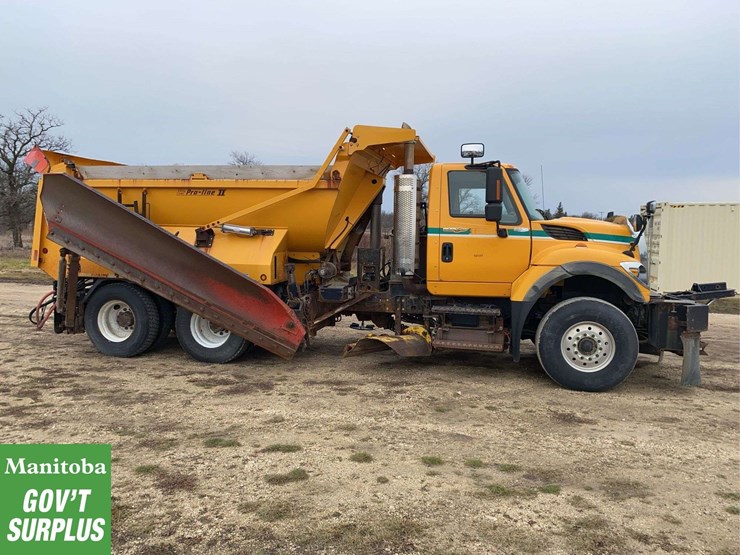 2009-international-workstar-7600-image-6