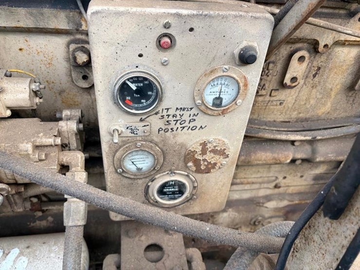 cummins-855-image-17