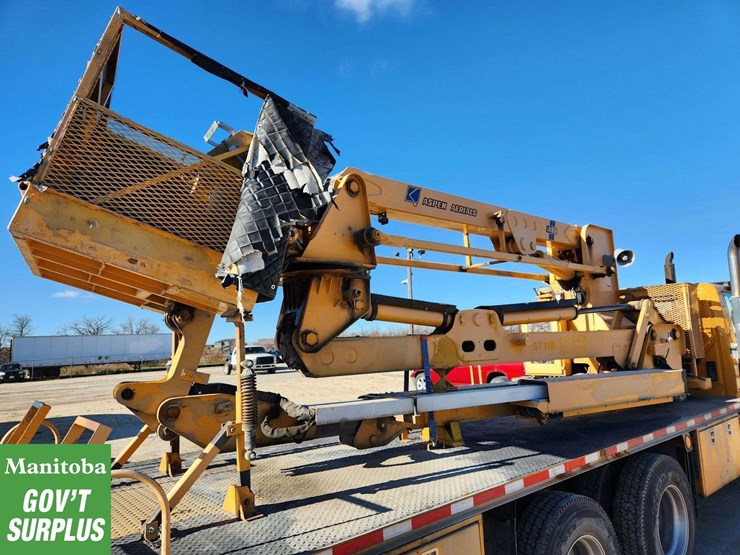 2009-international-workstar-7500-image-12