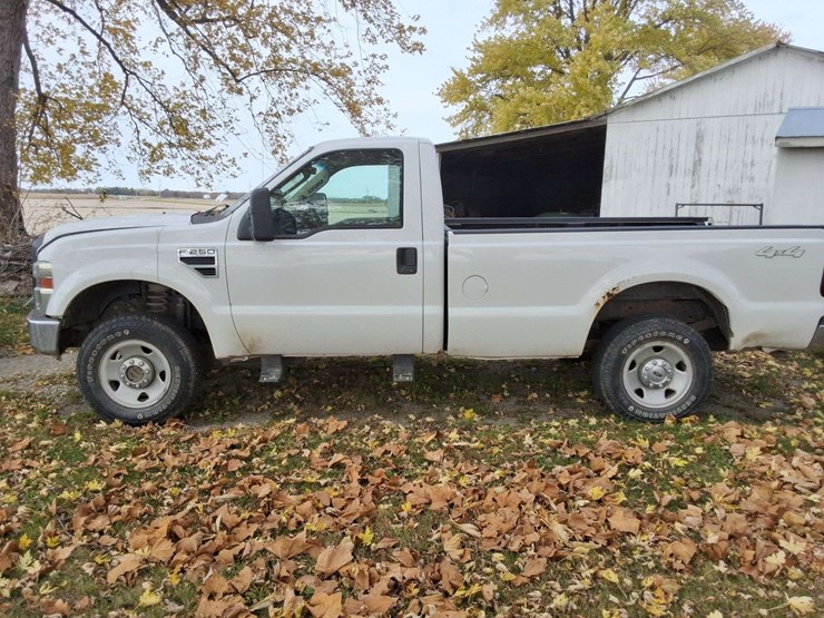 2008-ford-f250-xl-image-2