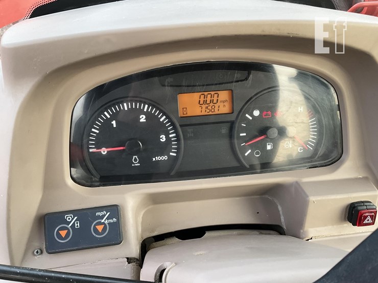 2008-kubota-m8540-image-27