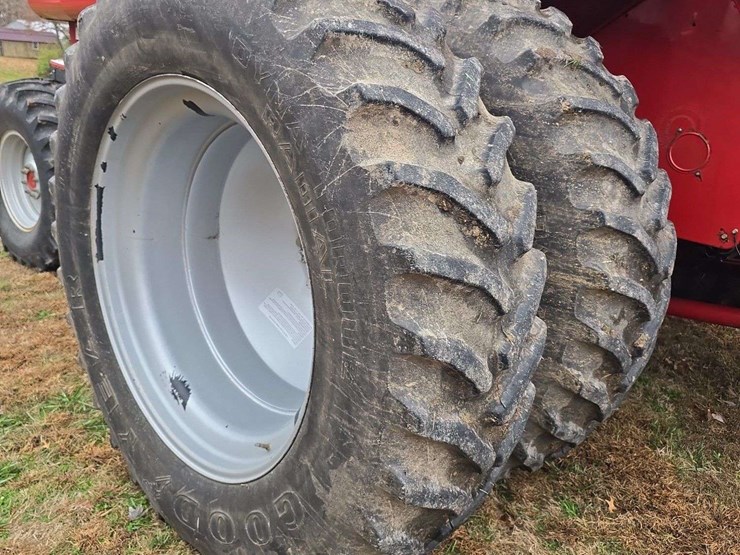 2005-case-ih-2388-image-17