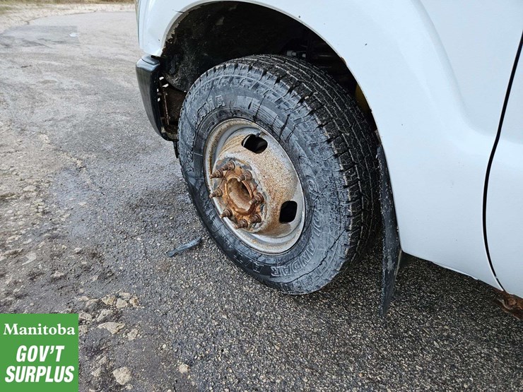 2012-ford-f350-image-15