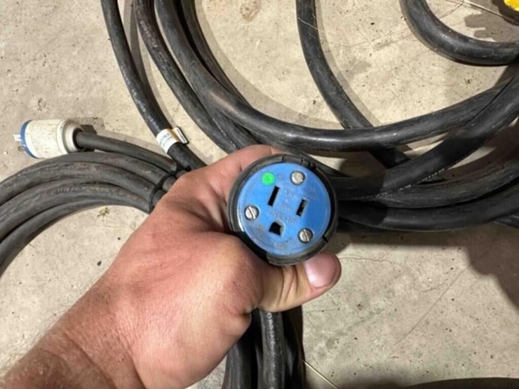 3--high-amp-extension-chords-image-7