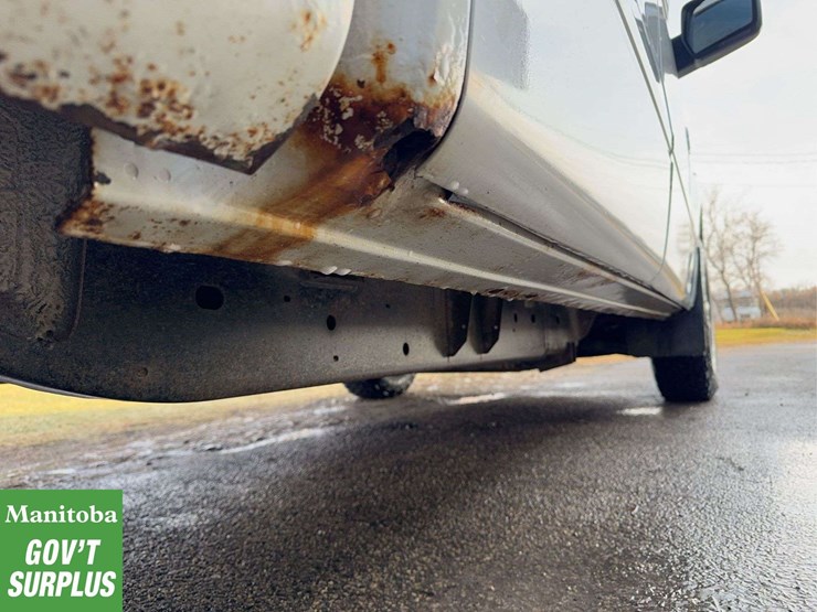 2012-ford-f150-xlt-image-11