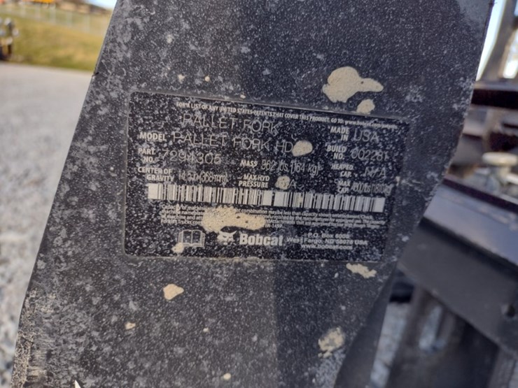 bobcat-48-in-ss-pallet-forks-(qea-4023)-image-2