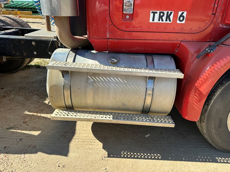 2005-international-9200i-image-44